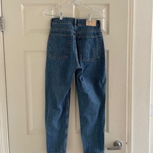 Everlane 90’s curvy cheeky jeans 27 regular